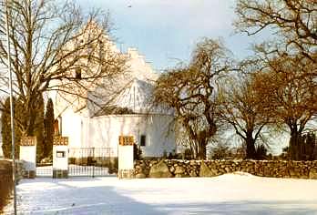 Vinter ved Landet kirke